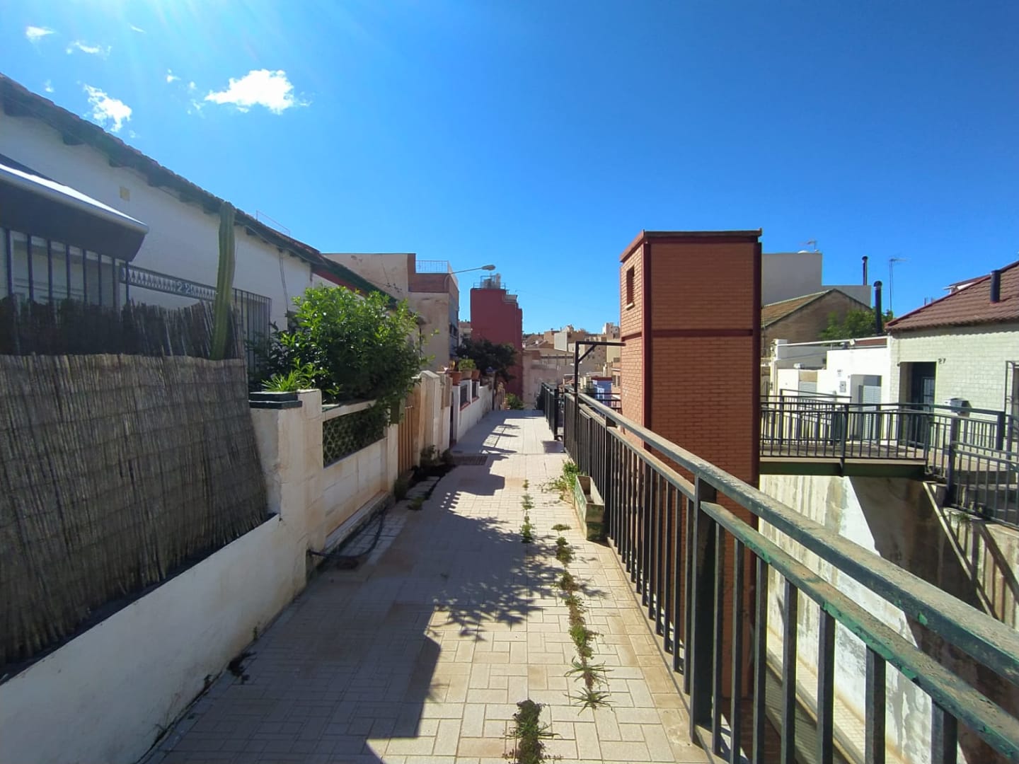 VENTA LOTE 3 VIVIENDAS EN MALAGA