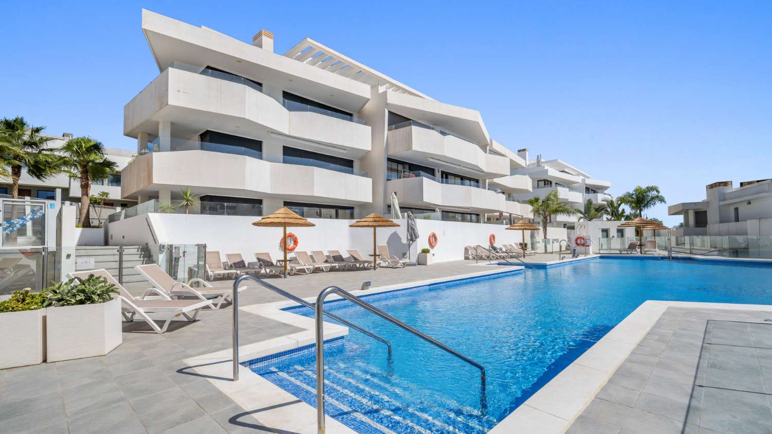 Apartments for sale in Cala MIjas