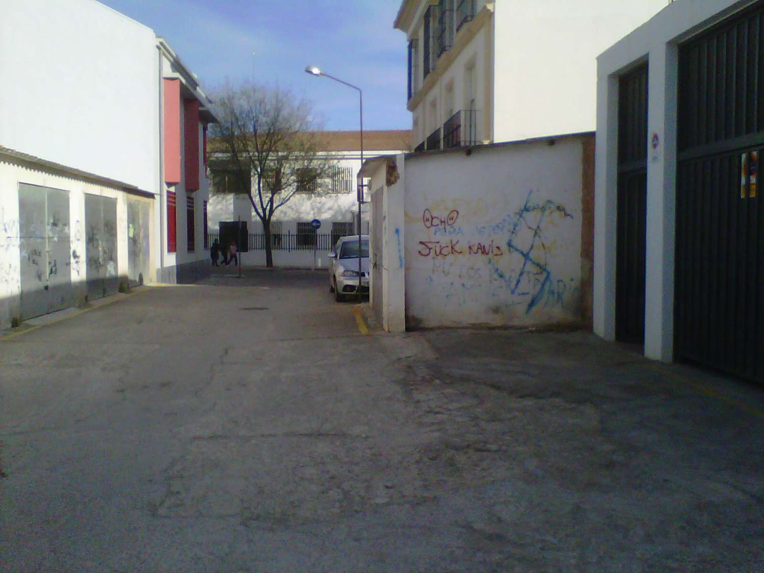 Venda plaça de garatge i traster a Campillos Málaga