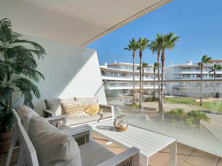 Apartament a primera línia Milla Oro Estepona