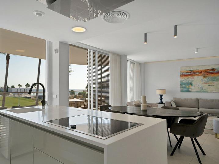 Apartamento en primera linea Milla Oro Estepona