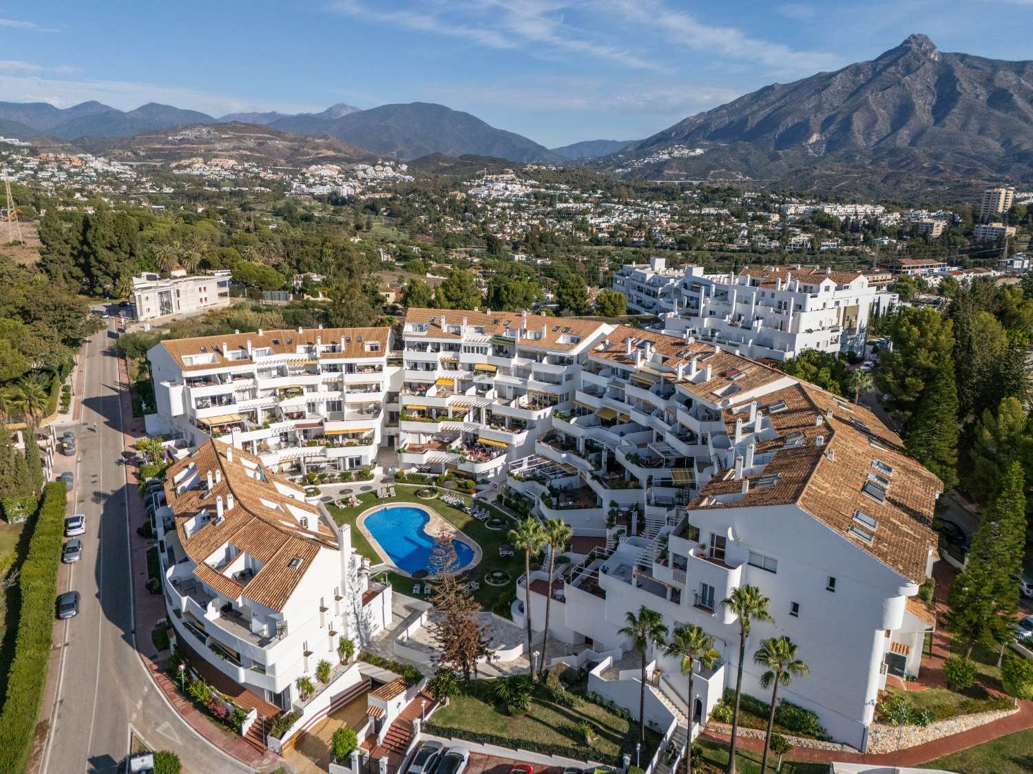 Apartamentua salgai in Nueva Andalucía (Marbella)