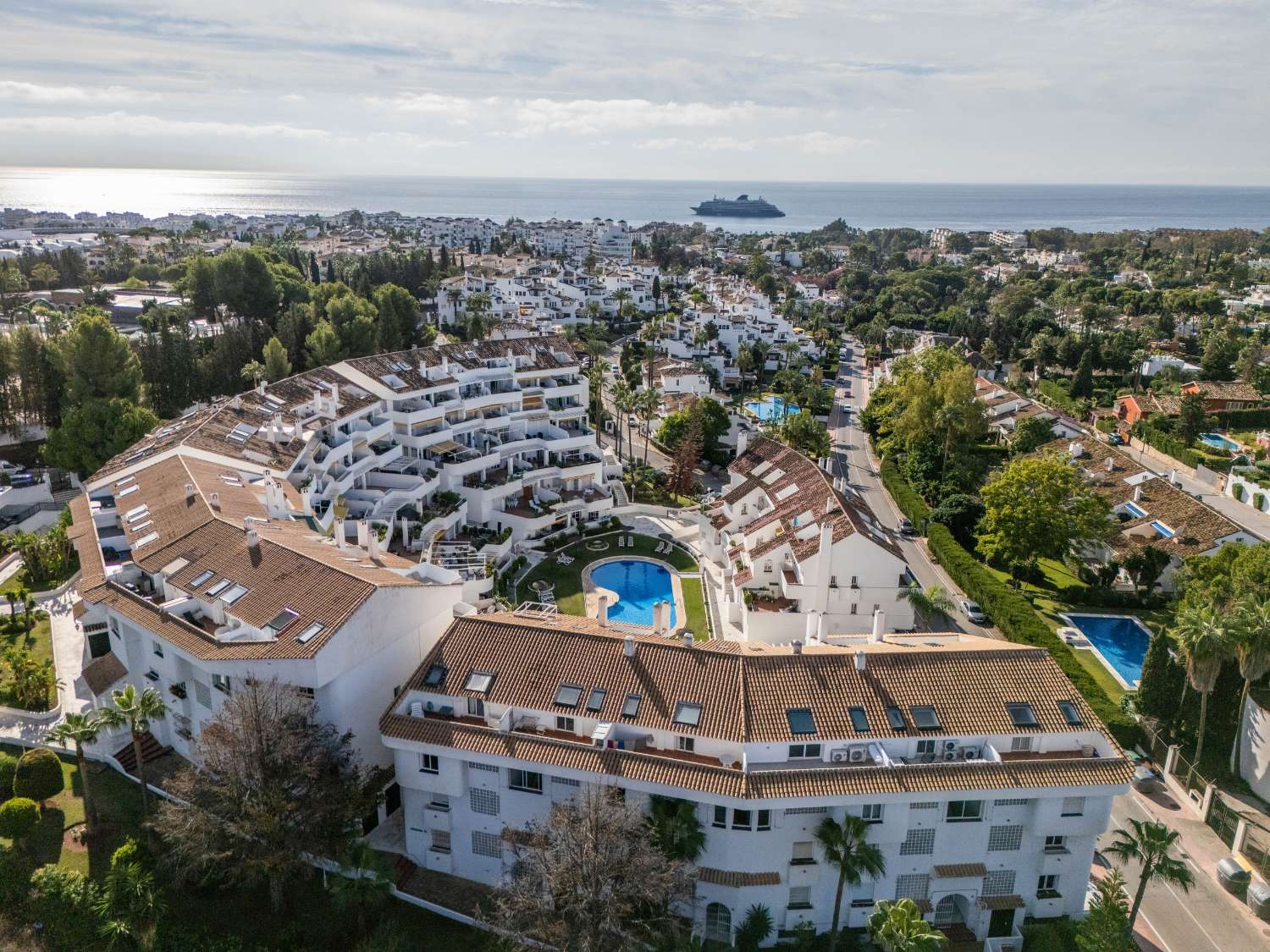 Apartamentua salgai in Nueva Andalucía (Marbella)